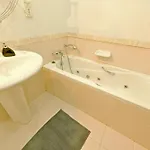 Ros - Charming 3 Bedroom Maisonette * Balzan