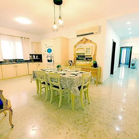 Ros - Charming 3 Bedroom Maisonette Appartement Balzan