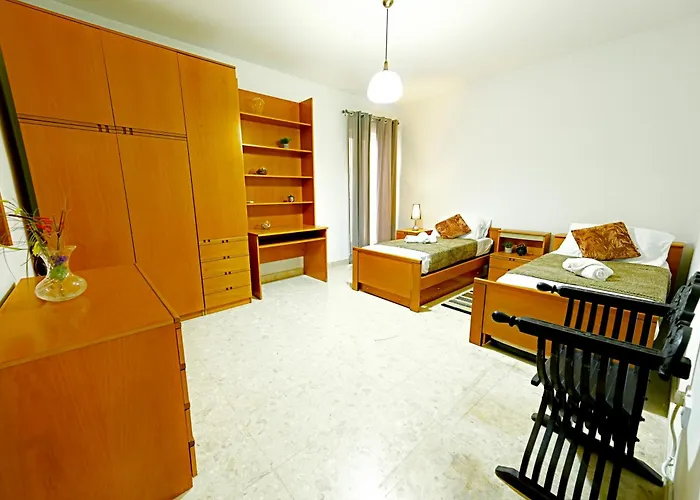 公寓 Ros - Charming 3 Bedroom Maisonette Balzan