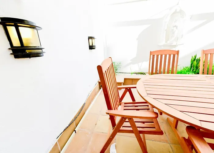 公寓 Ros - Charming 3 Bedroom Maisonette